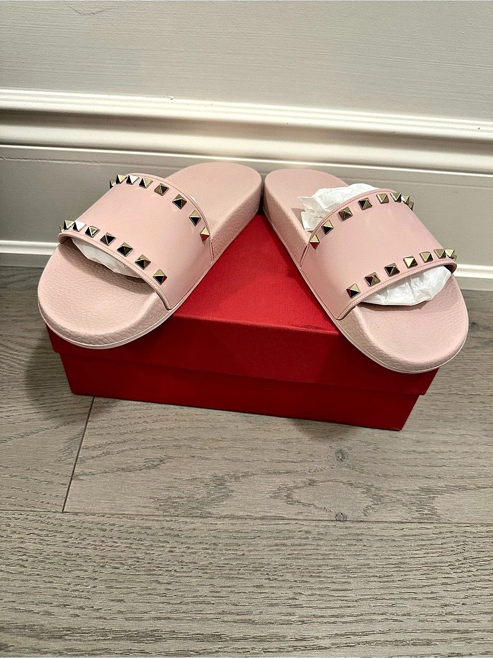 Valentino Rockstud Slide Sandals in Pink US 10 NWT